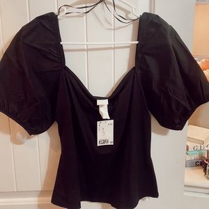 Brand new H&M black puffy sleeve top
